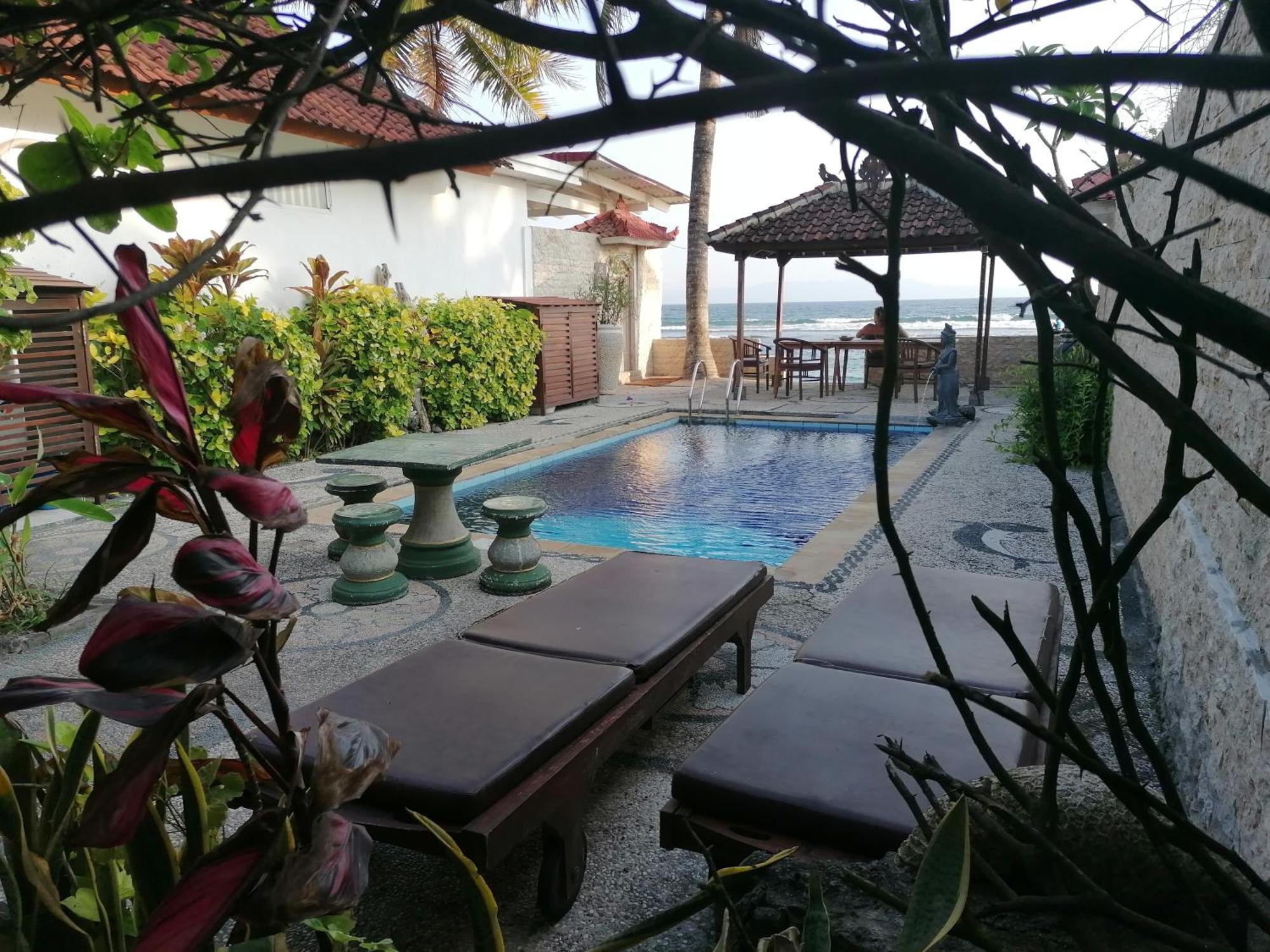 Bali Budget * Candidasa
