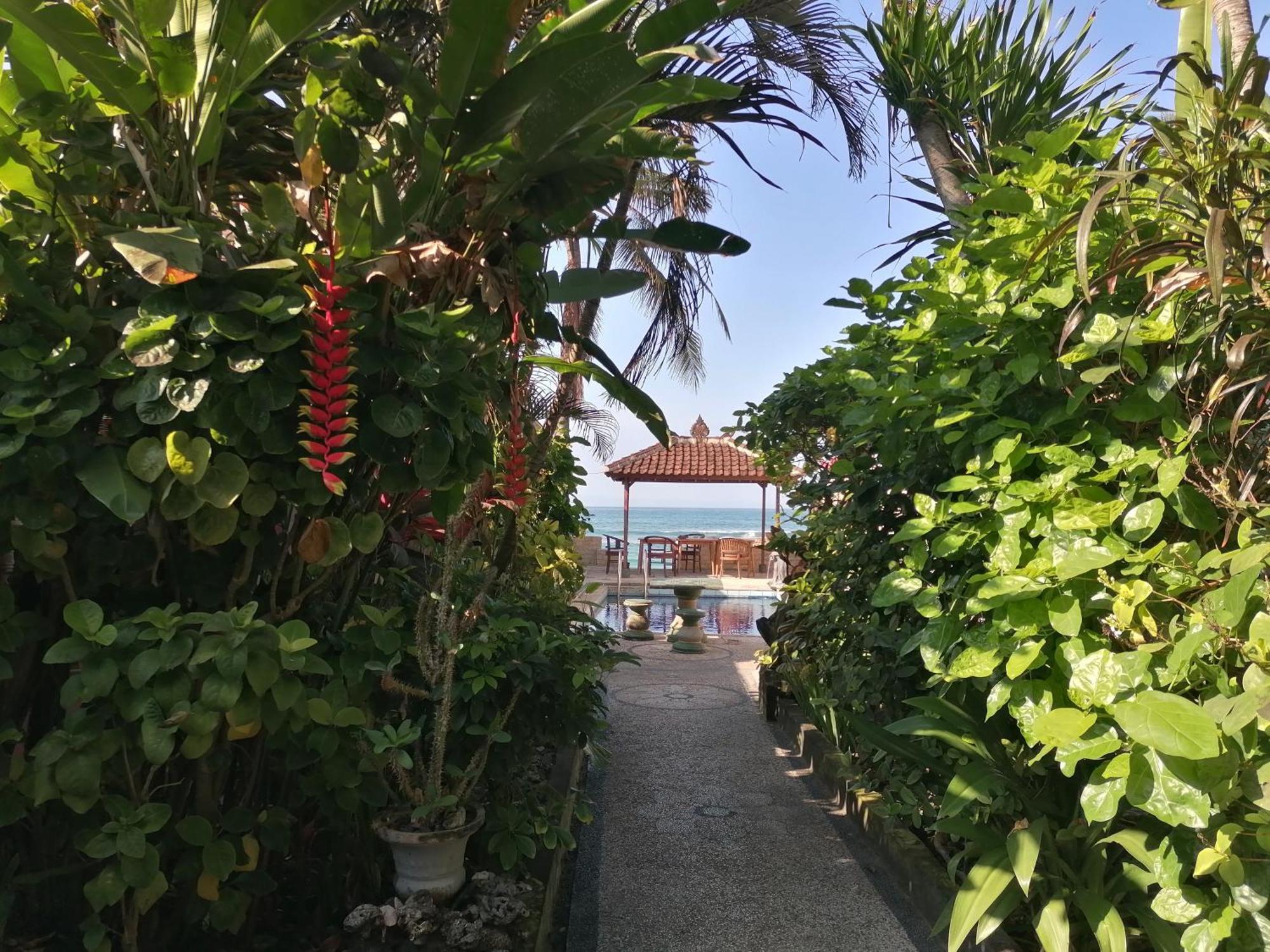 Apartment Bali Budget Candidasa